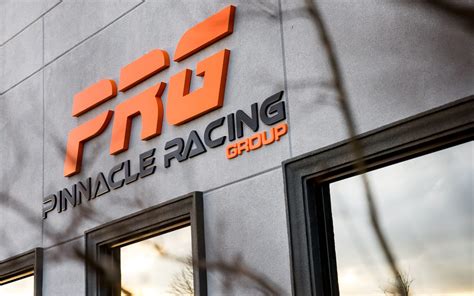 Pinnacle Racing .